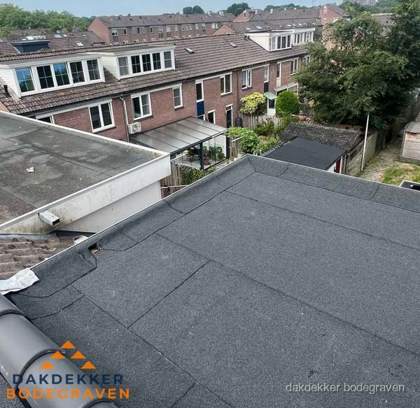 Dakinspectie plat dak aanbouw in Bodegraven Dakinspectie plat dak aanbouw in Bodegraven