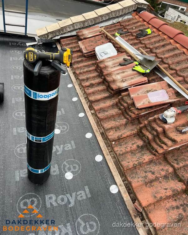 Dakschade herstel: pannendak renovatie in Bodegraven