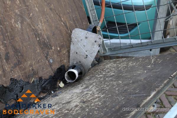 Dakdekkers gasbrander voor bitumen werkzaamheden in Bodegraven Dakdekkers gasbrander voor bitumen werkzaamheden in Bodegraven